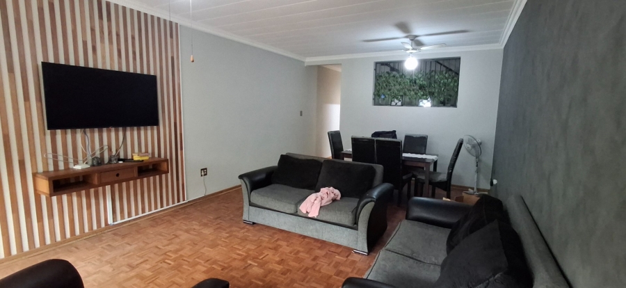 2 Bedroom Property for Sale in Bloemfontein Free State